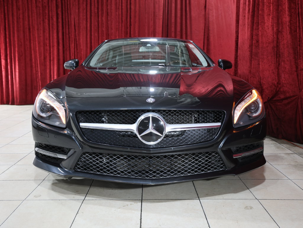 Used 2013 Mercedes-Benz SL 550 image 10