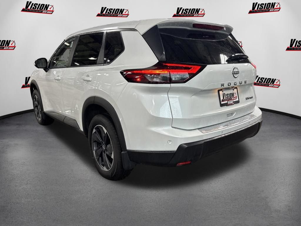 Used 2024 Nissan Rogue SV AWD/4WD image 7