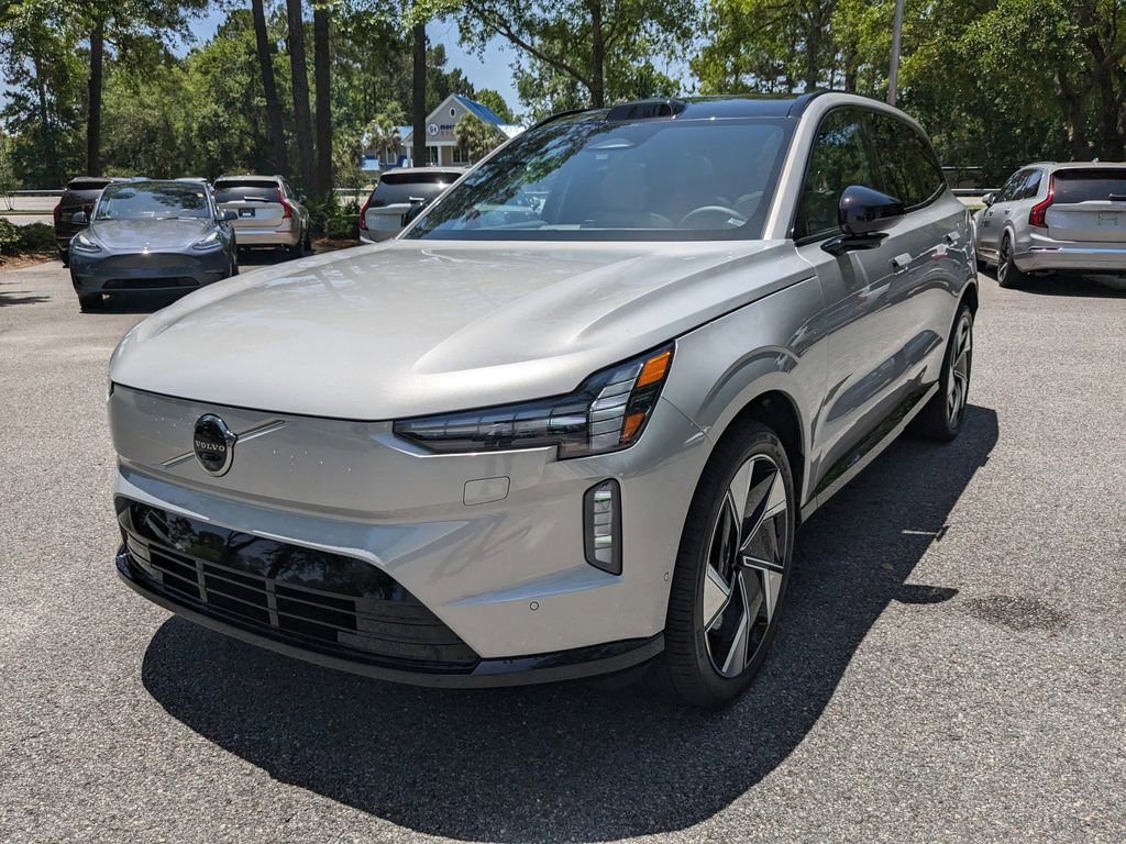 New 2025 Volvo EX90 Plus image 30