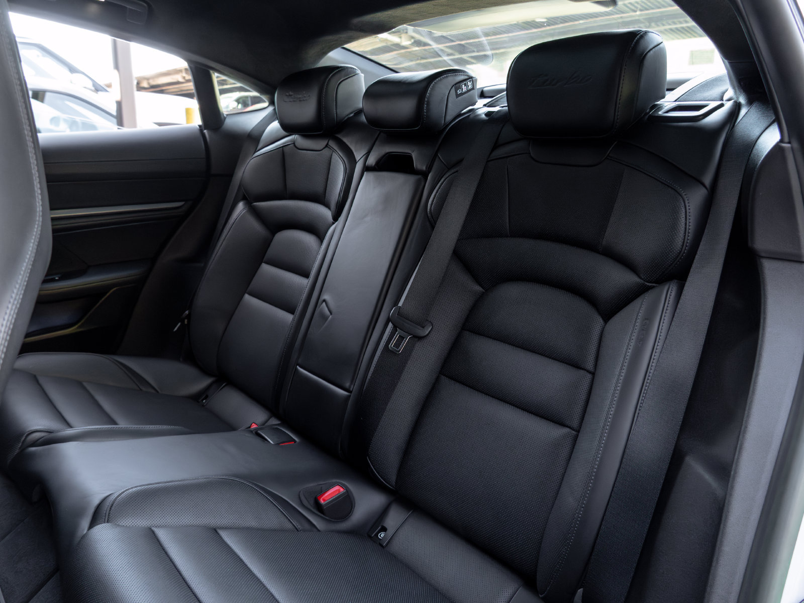 Certified 2022 Porsche Taycan Turbo AWD/4WD image 45