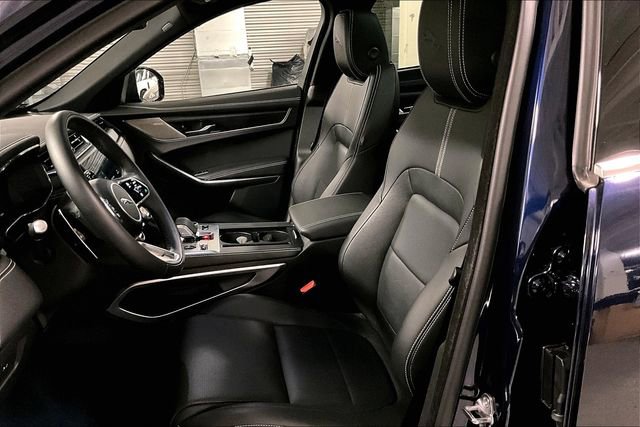 Certified 2025 Jaguar F-PACE R-Dynamic S AWD/4WD image 15