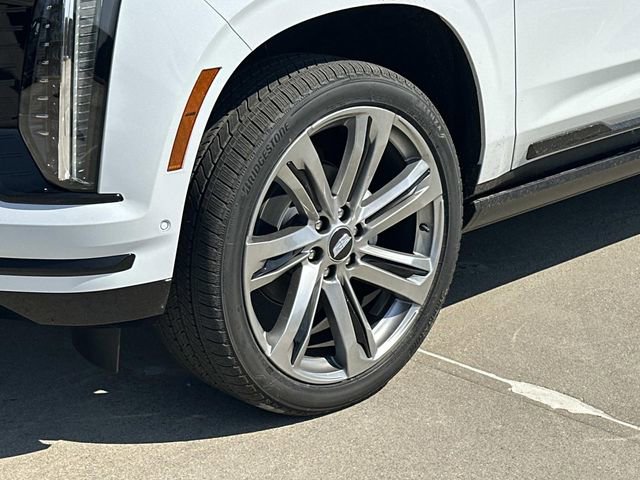 Used 2026 Cadillac Escalade Sport image 17