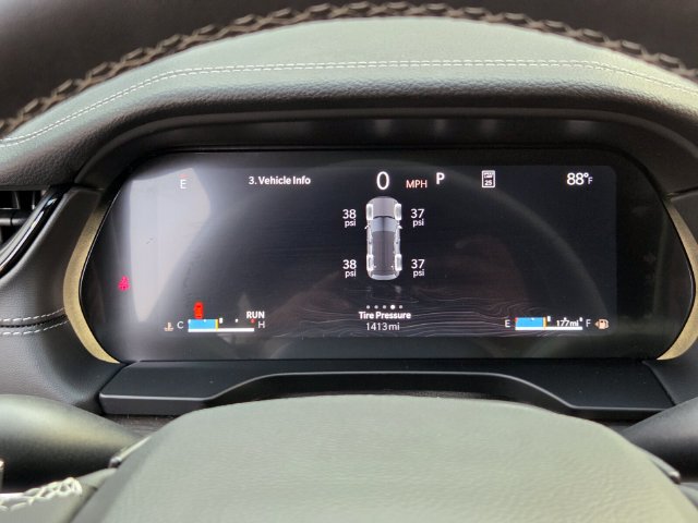 New 2026 Jeep Grand Cherokee Limited w/ Luxury Tech Group II RWD image 20