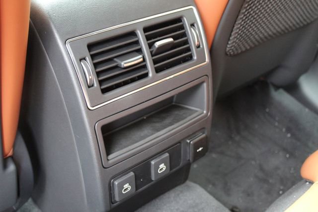 New 2026 Jaguar F-PACE R-Dynamic S image 22