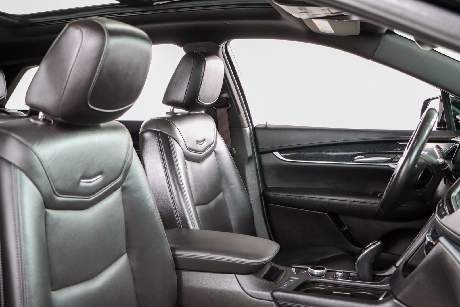 Used 2024 Cadillac XT5 Premium Luxury image 28