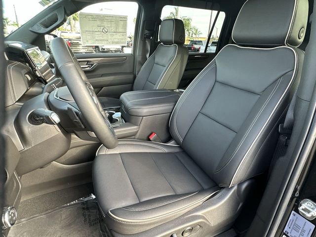New 2025 GMC Yukon XL Elevation image 20