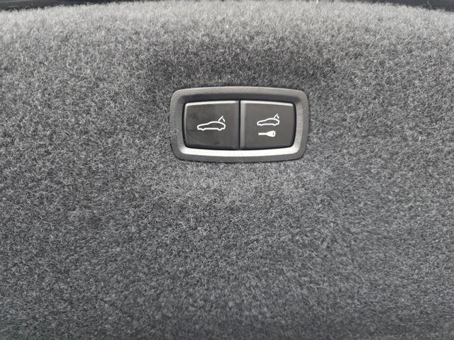 Used 2024 Audi RS e-tron GT w/ Carbon Performance Package image 44