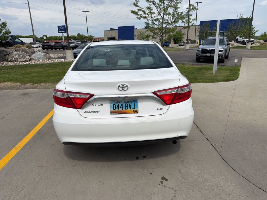 Used 2017 Toyota Camry FWD image 7
