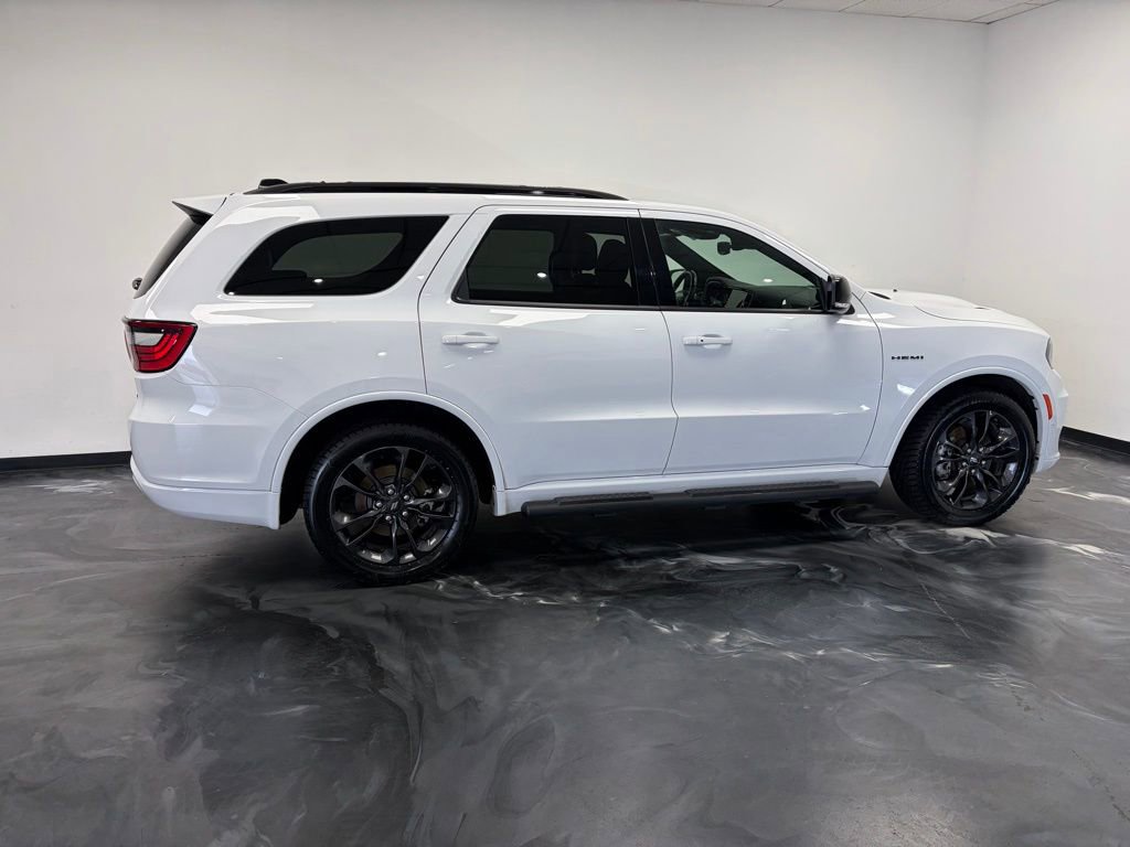 Used 2024 Dodge Durango R/T AWD/4WD image 23