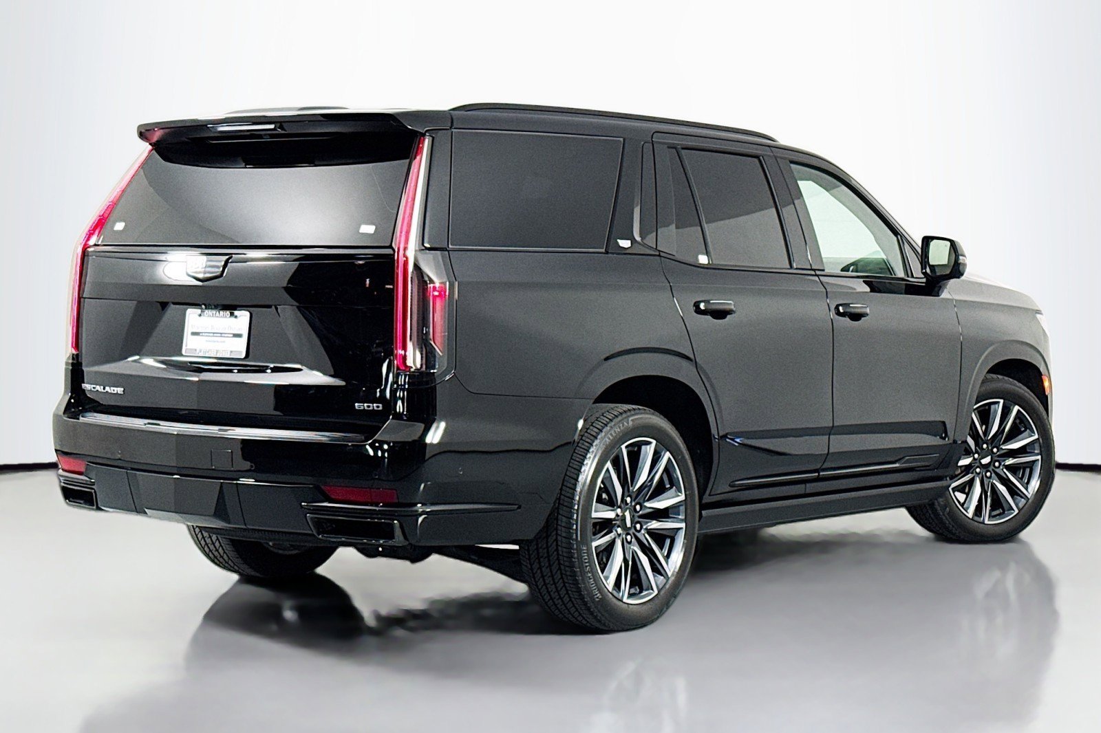 Used 2024 Cadillac Escalade Sport Platinum image 12