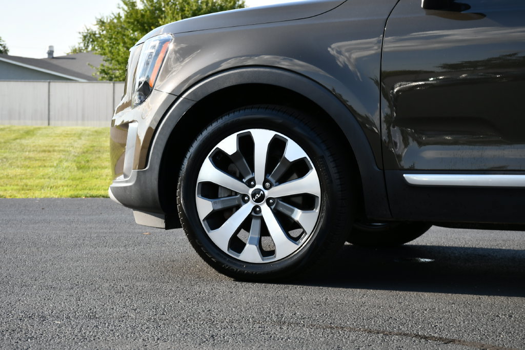 Used 2022 Kia Telluride S AWD/4WD image 12