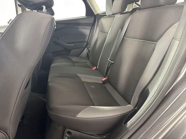 Used 2014 Ford Focus SE FWD image 20