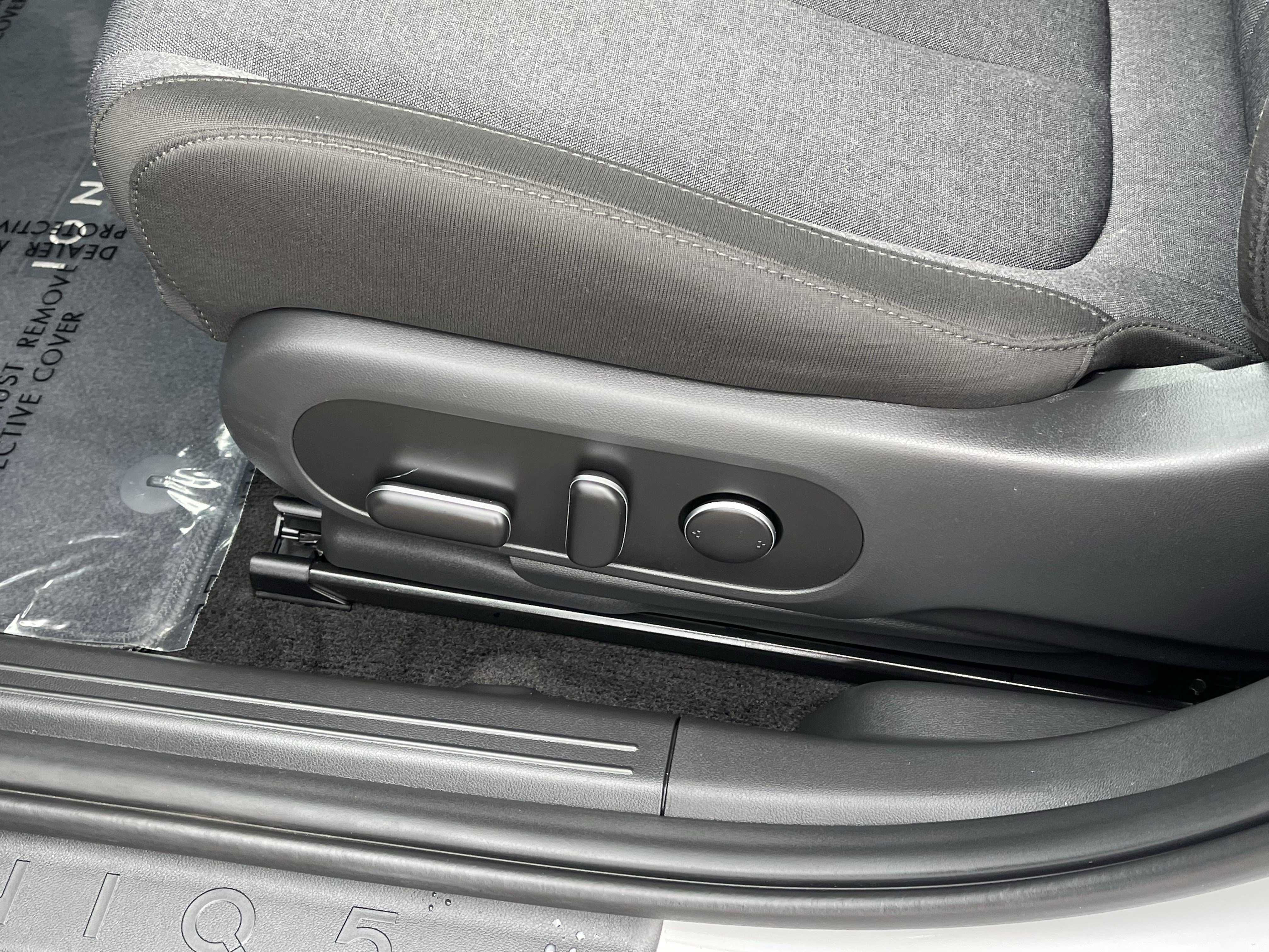 Certified 2024 Hyundai Ioniq 5 SEL RWD image 18