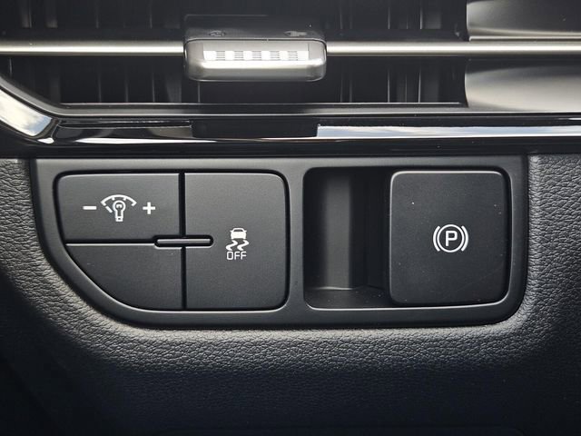 New 2026 Kia Sportage LX w/ LX Convenience Package FWD image 21