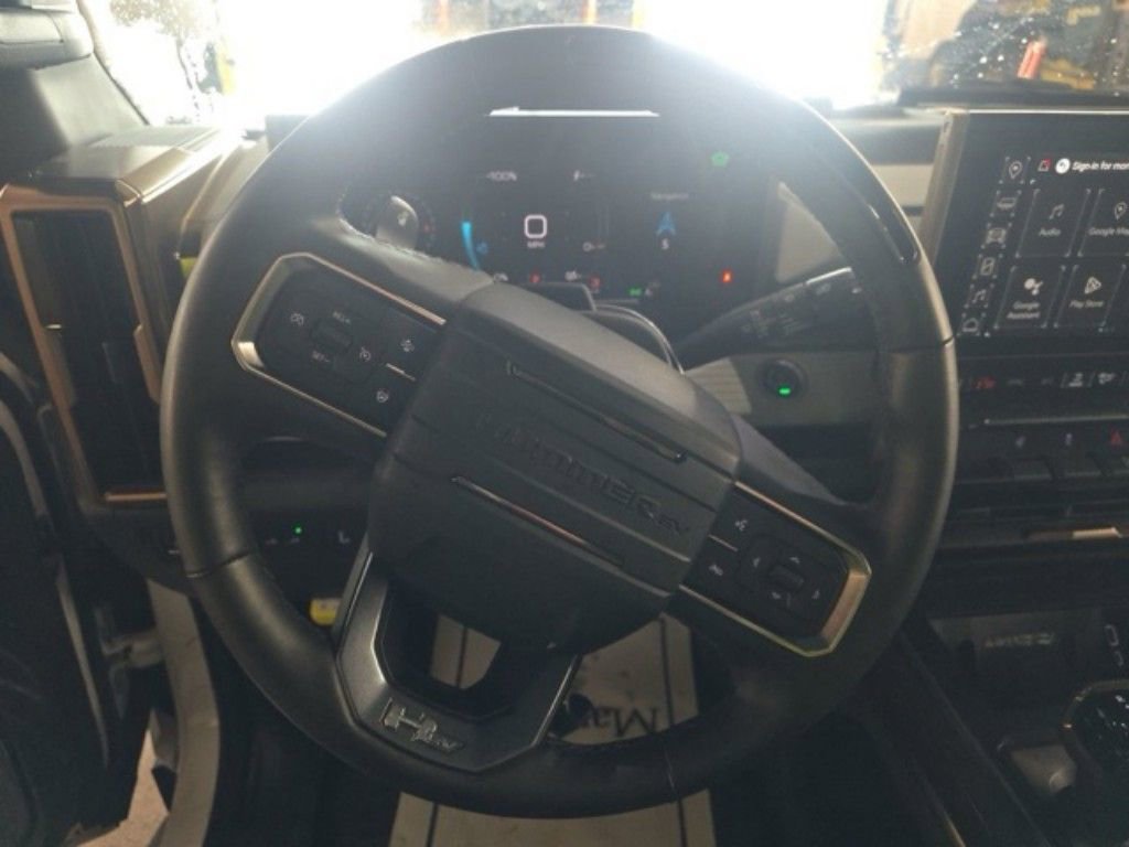 Used 2025 GMC Hummer EV 3X w/ LPO, Sport Package image 12