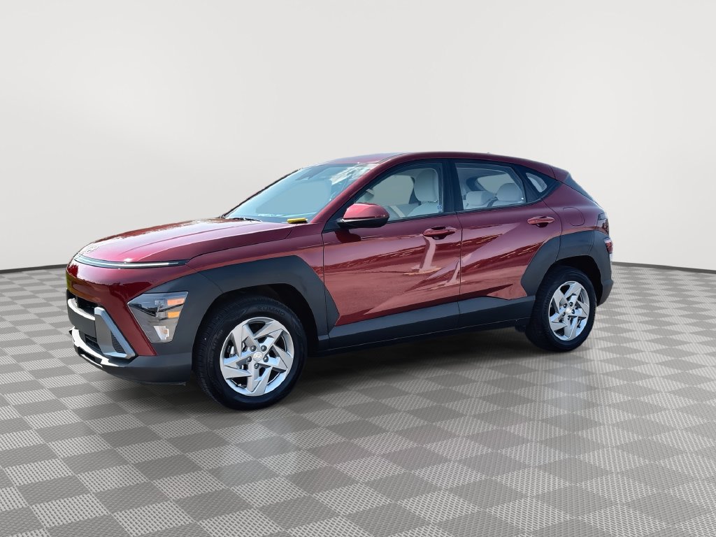 Used 2026 Hyundai Kona SE FWD image 2