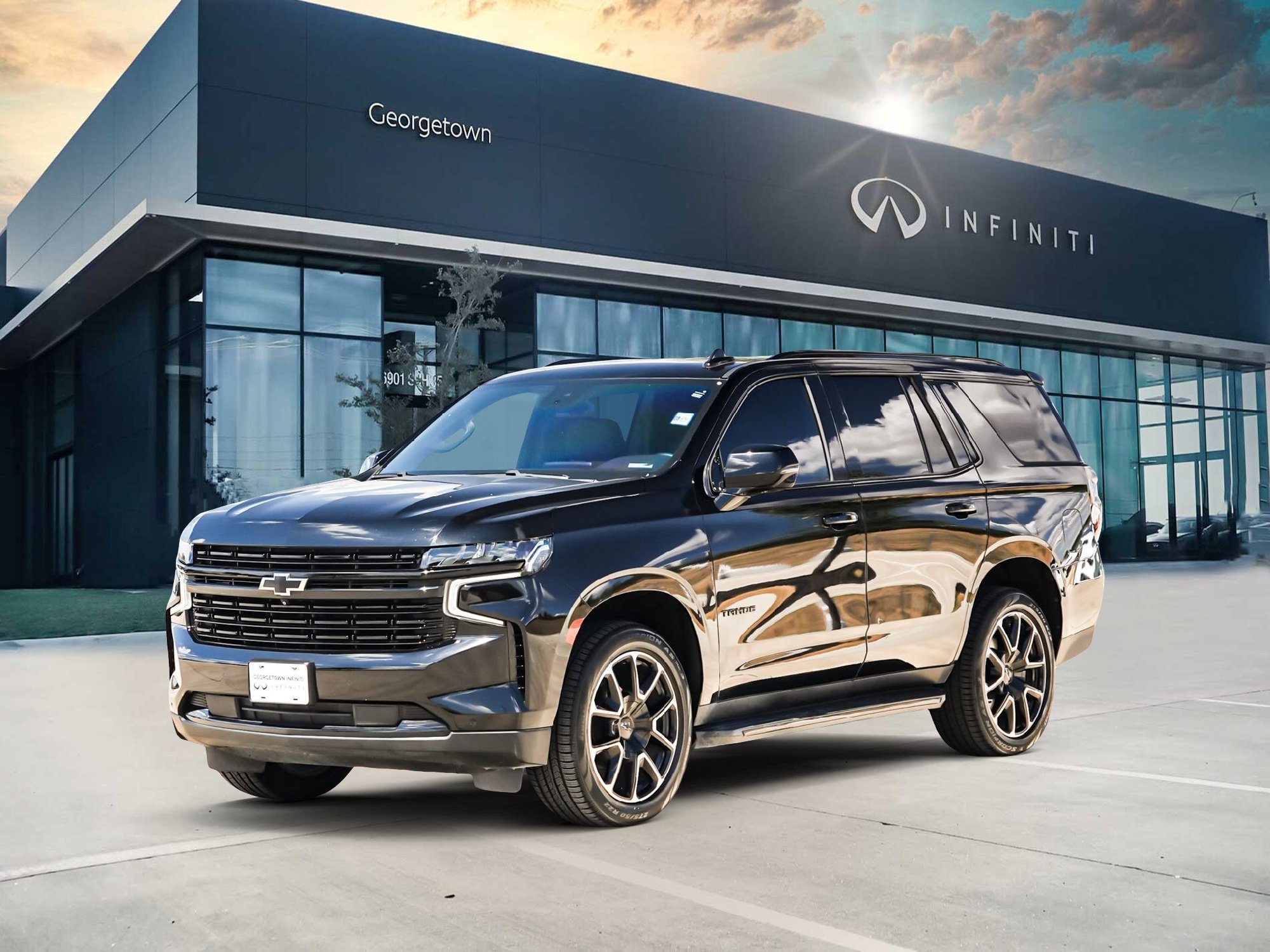 Used 2023 Chevrolet Tahoe RST w/ Luxury Package AWD/4WD image 7