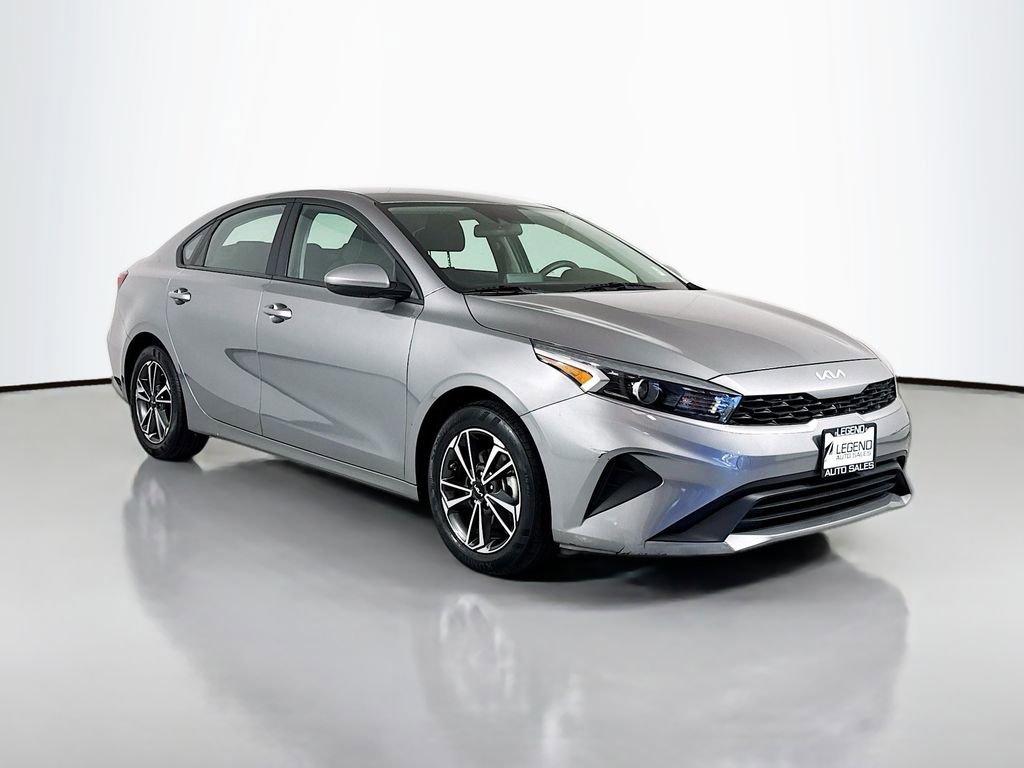Used 2022 Kia Forte LXS image 1