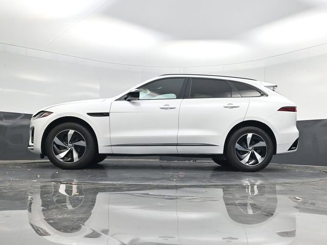 Used 2025 Jaguar F-PACE R-Dynamic S image 55