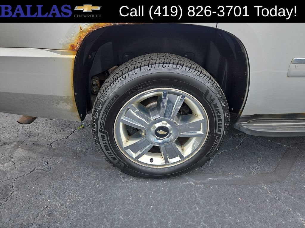 Used 2010 Chevrolet Tahoe LTZ AWD/4WD image 36