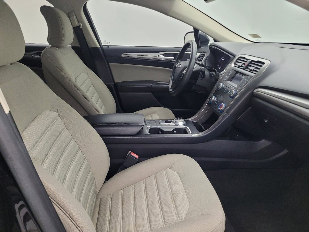 Used 2019 Ford Fusion S image 21
