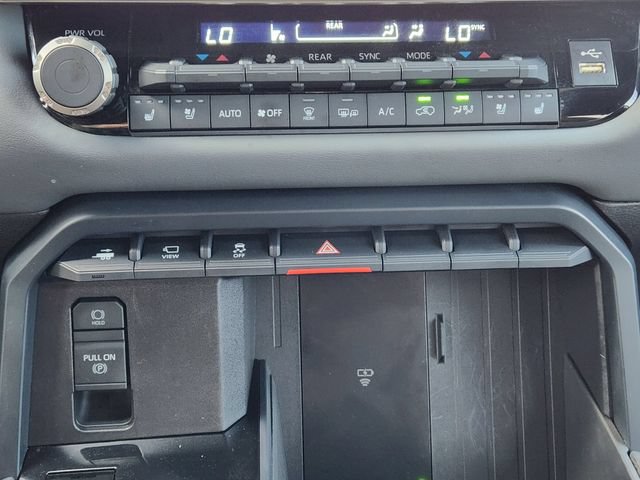 Certified 2026 Toyota Sequoia Capstone AWD/4WD image 18
