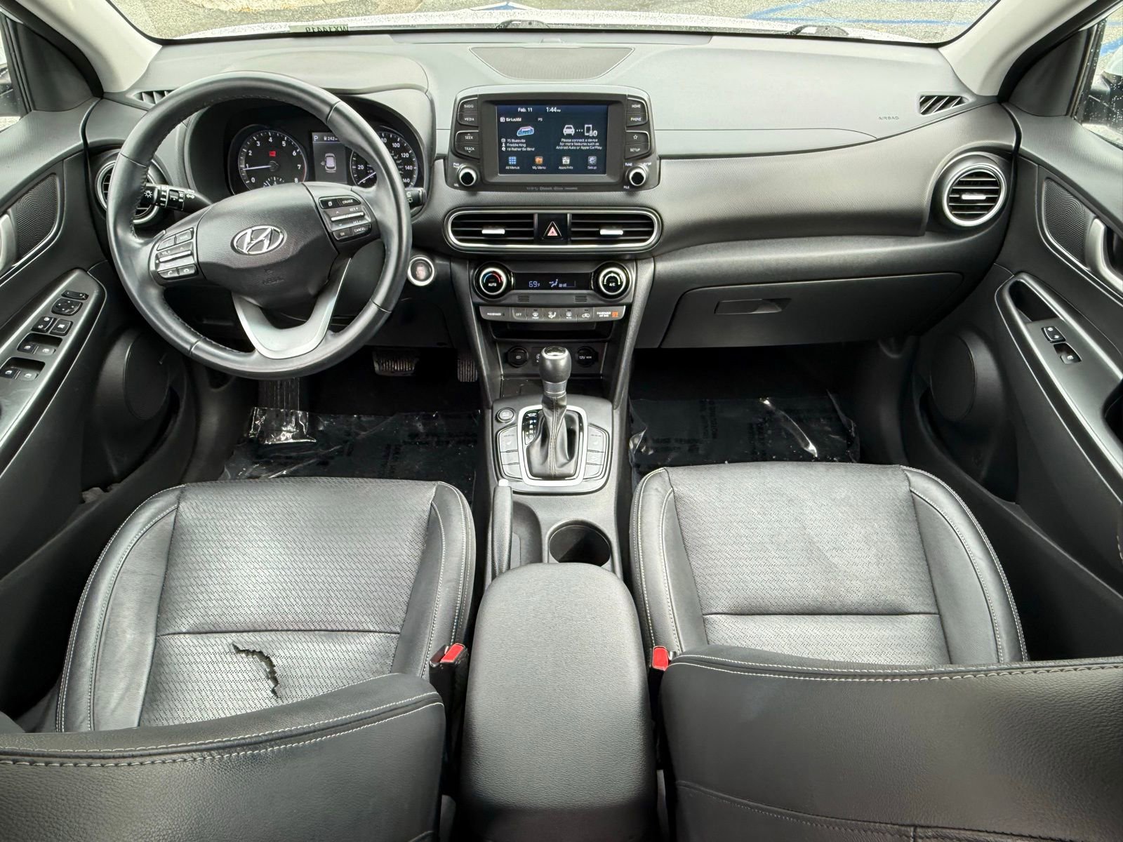 Used 2020 Hyundai Kona Limited image 32