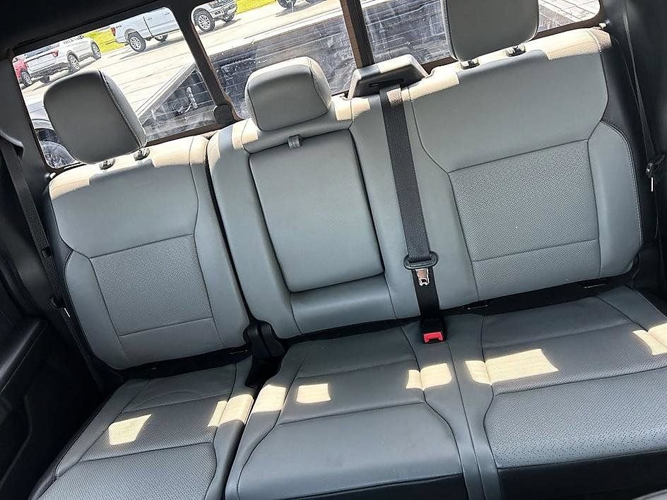 Used 2022 Ford F150 Lightning Lariat AWD/4WD image 20