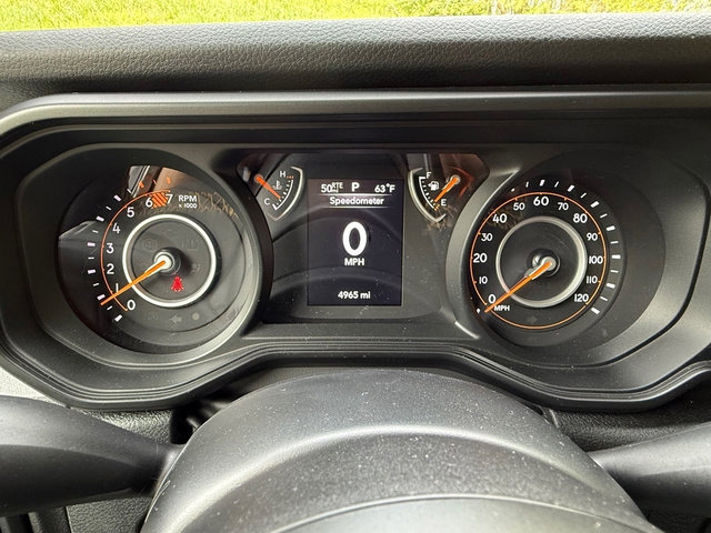 Used 2024 Jeep Wrangler Unlimited Sport image 23