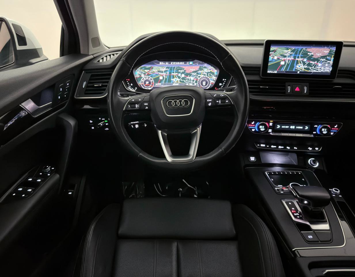 Used 2019 Audi Q5 Prestige w/ Prestige Package AWD/4WD image 31