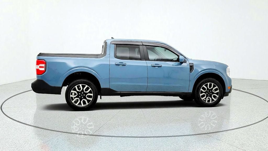 Used 2022 Ford Maverick Lariat FWD image 4