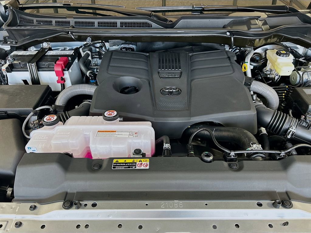 New 2026 Toyota Tundra SR5 image 8