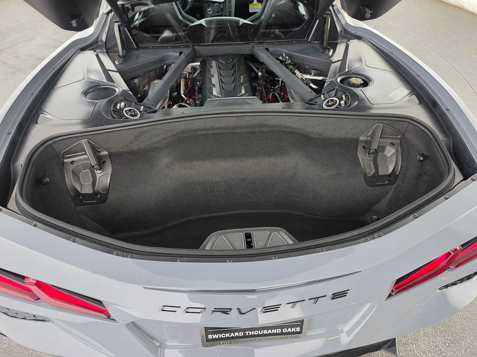 Used 2024 Chevrolet Corvette Stingray Coupe w/ 1LT RWD image 13