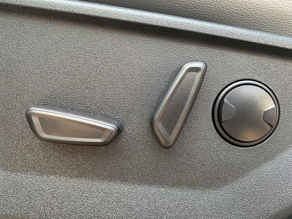 New 2025 Ford F150 Lightning Flash image 22