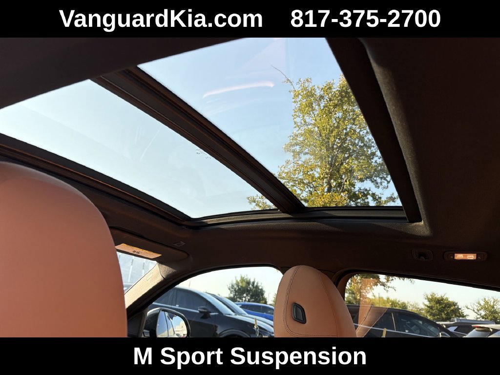 Used 2021 BMW X4 xDrive30i w/ M Sport Package AWD/4WD image 19
