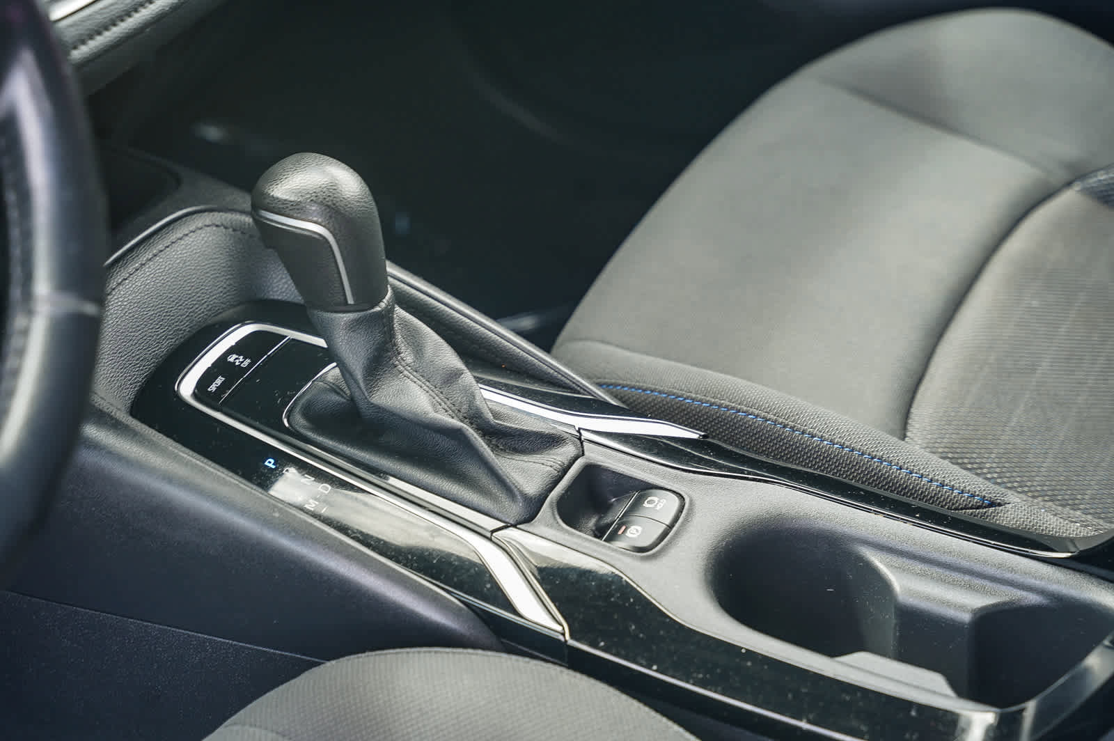 Used 2020 Toyota Corolla SE image 19