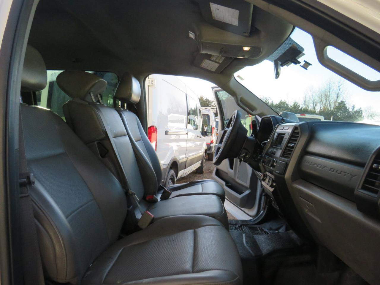 Used 2019 Ford F250 XL w/ Power Equipment Group AWD/4WD image 8