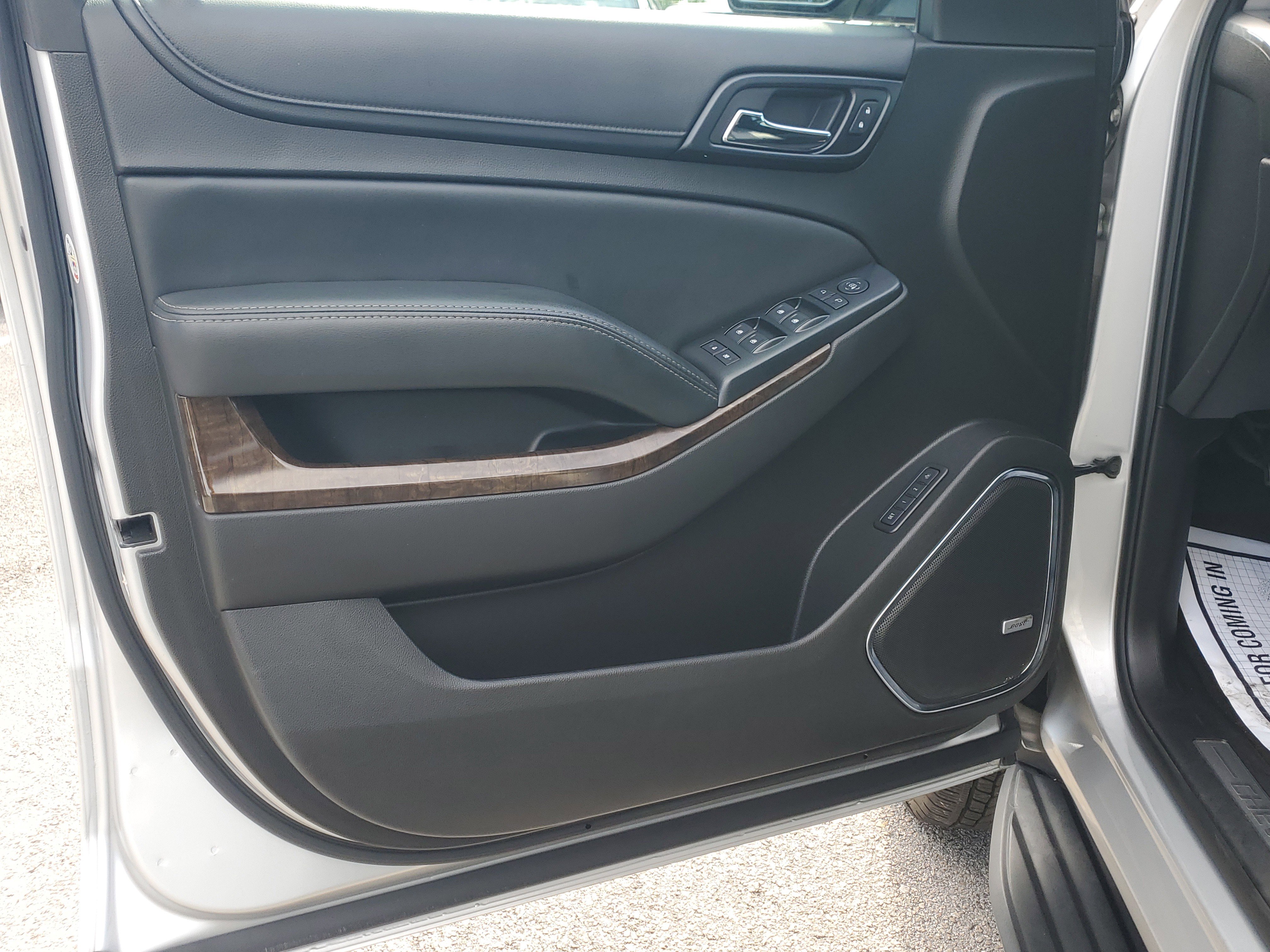 Used 2017 Chevrolet Tahoe LT image 20