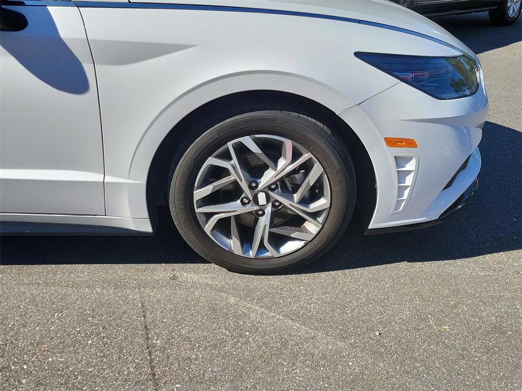 Certified 2023 Hyundai Sonata SEL w/ Convenience Package image 16