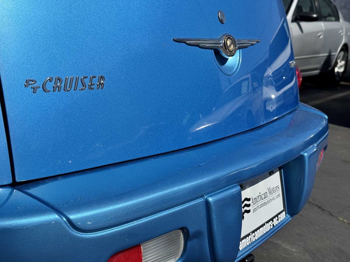 Used 2008 Chrysler PT Cruiser Touring FWD image 17