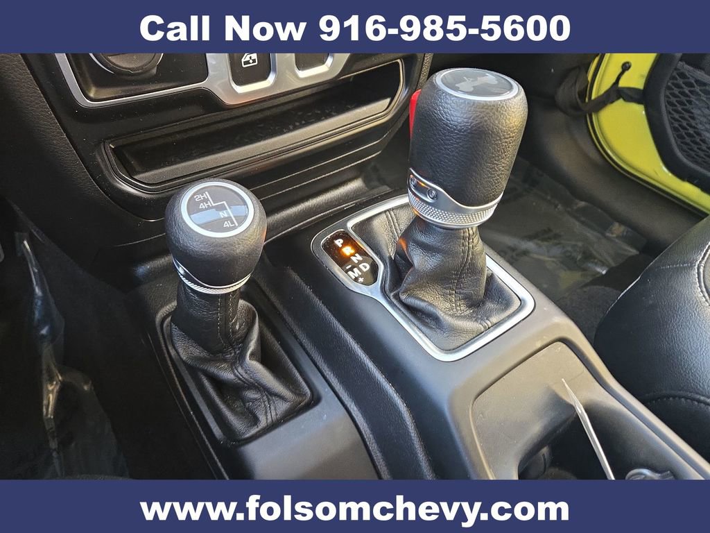 Used 2023 Jeep Wrangler Sport S image 18