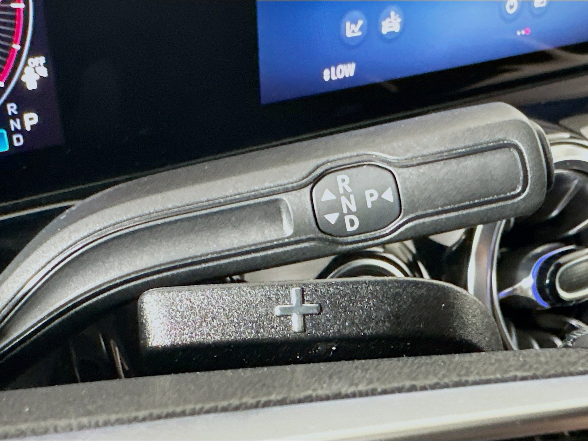 Used 2025 Mercedes-Benz GLA 250 4MATIC image 24