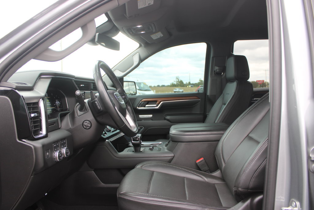 Used 2023 GMC Sierra 1500 Denali AWD/4WD image 26