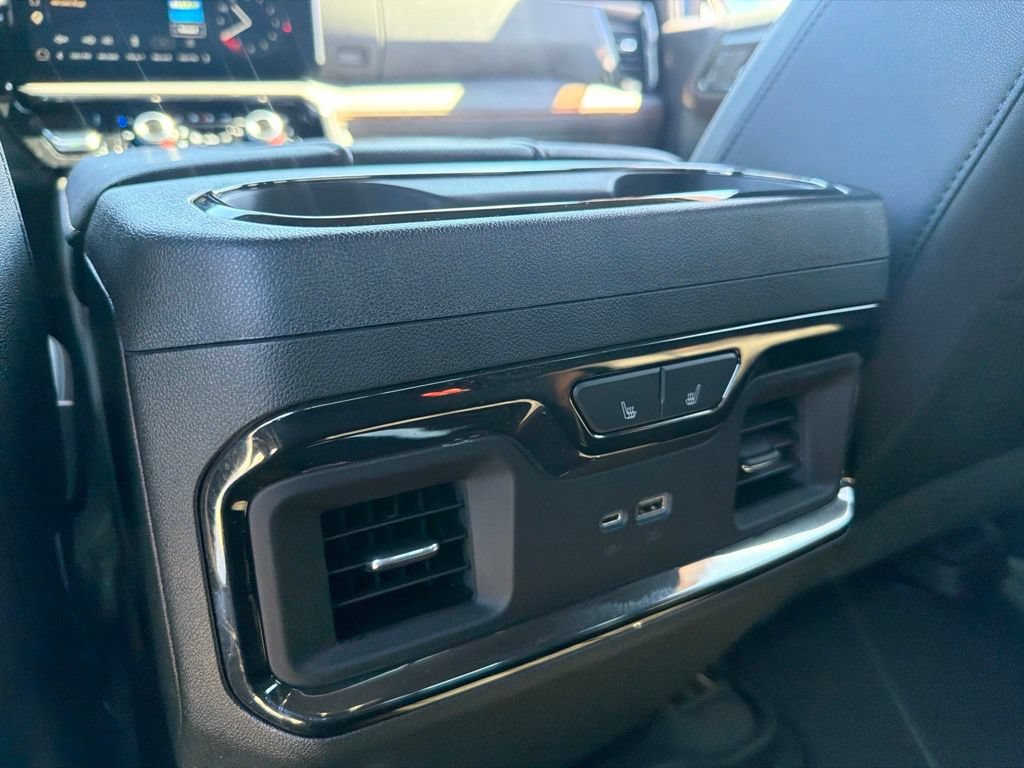 Used 2022 GMC Sierra 1500 AT4 w/ AT4 Premium Package AWD/4WD image 10