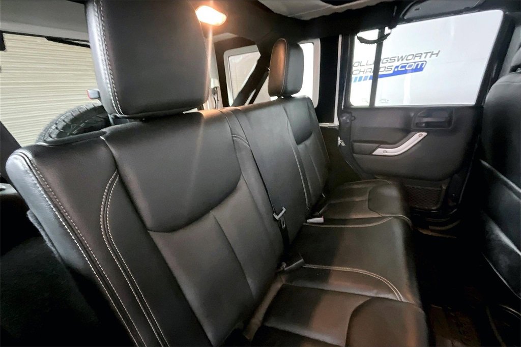 Used 2016 Jeep Wrangler Unlimited Rubicon w/ Dual Top Group image 22