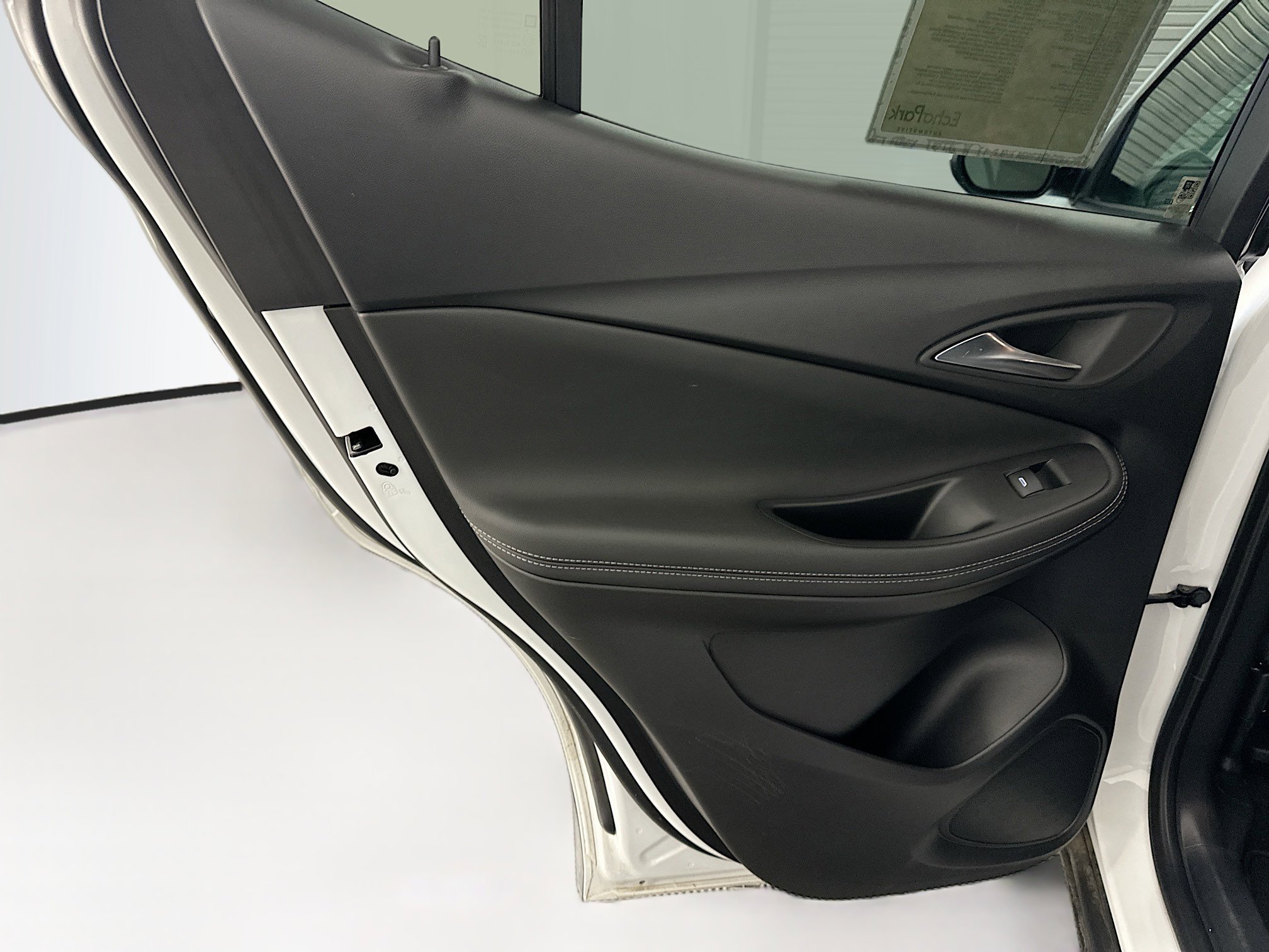 Used 2025 Buick Encore GX Preferred image 27