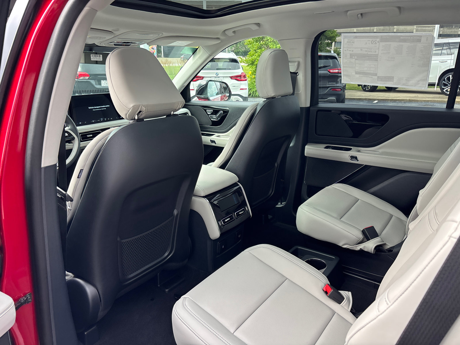 New 2026 Lincoln Aviator AWD image 27
