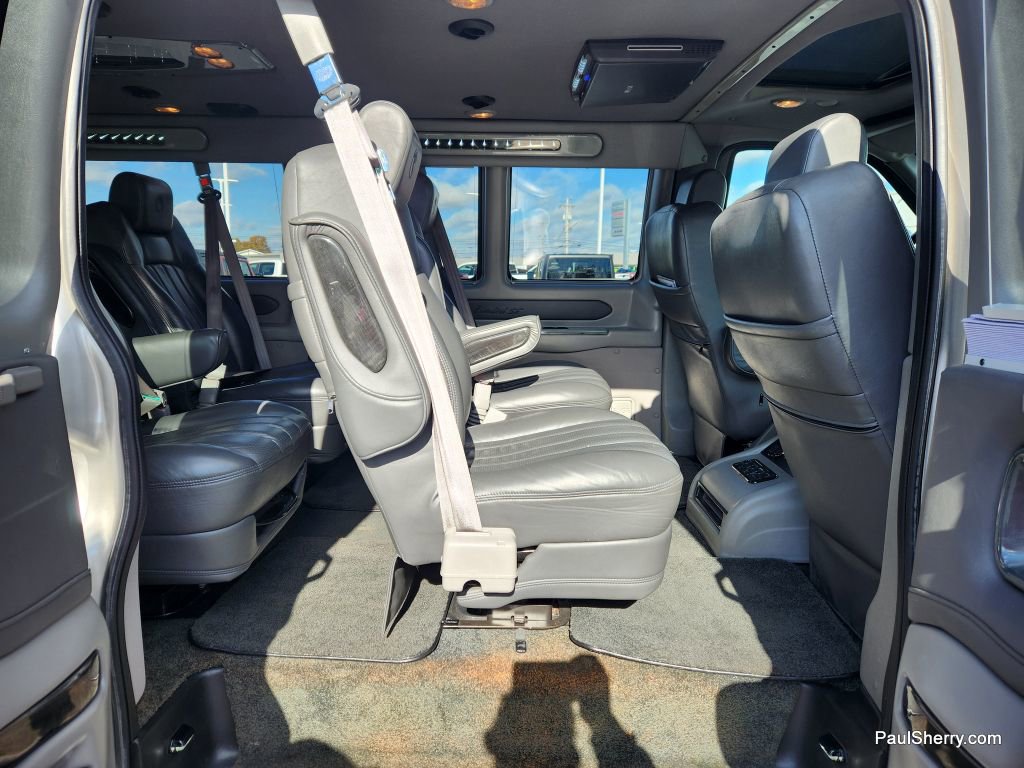 Used 2013 GMC Savana 2500 Extended image 27