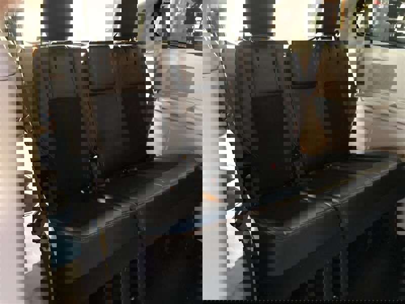 Used 2019 Dodge Grand Caravan SXT w/ Rear Park Assist Package image 19