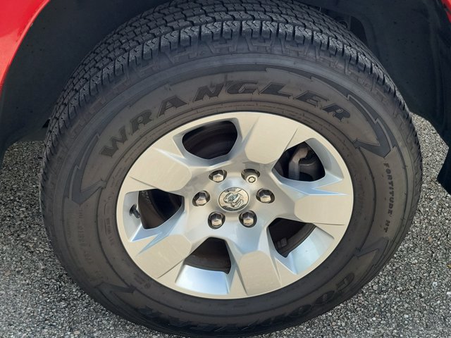 Used 2025 RAM 1500 Big Horn AWD/4WD image 13